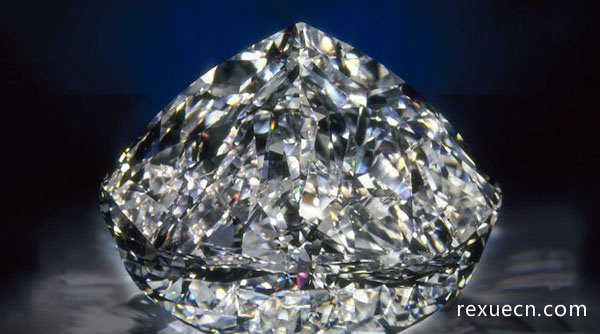 世界十大珍贵宝石排行榜，全球最稀有的宝石5、世纪之钻