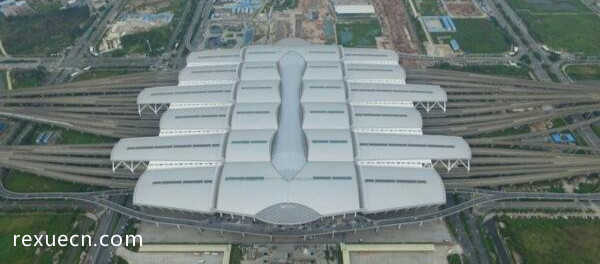 中国十大最大的火车站排名，广州新站堪比30个天安门广场